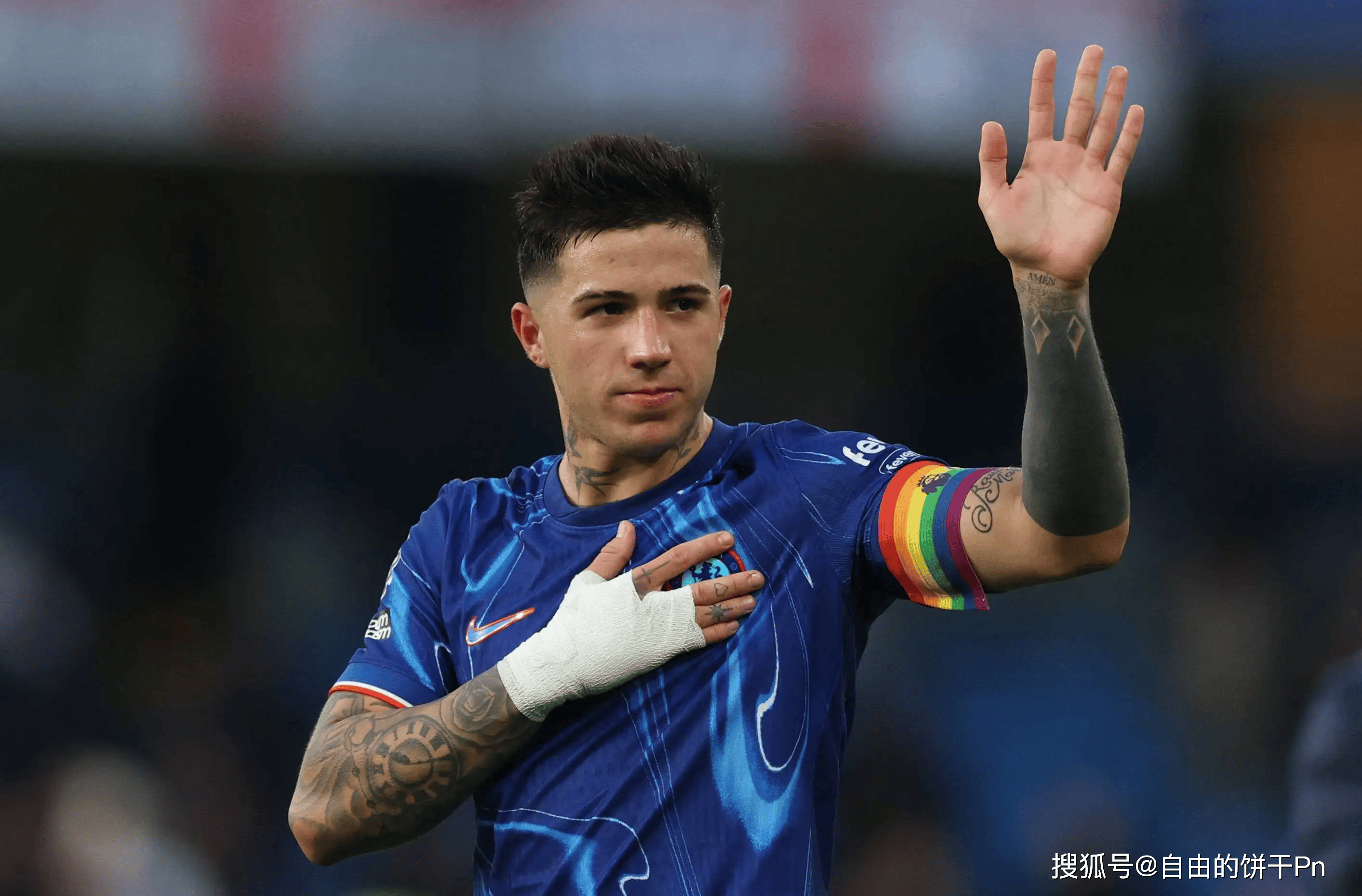 切尔西翻盘巴西，阿奎罗绝境逆转