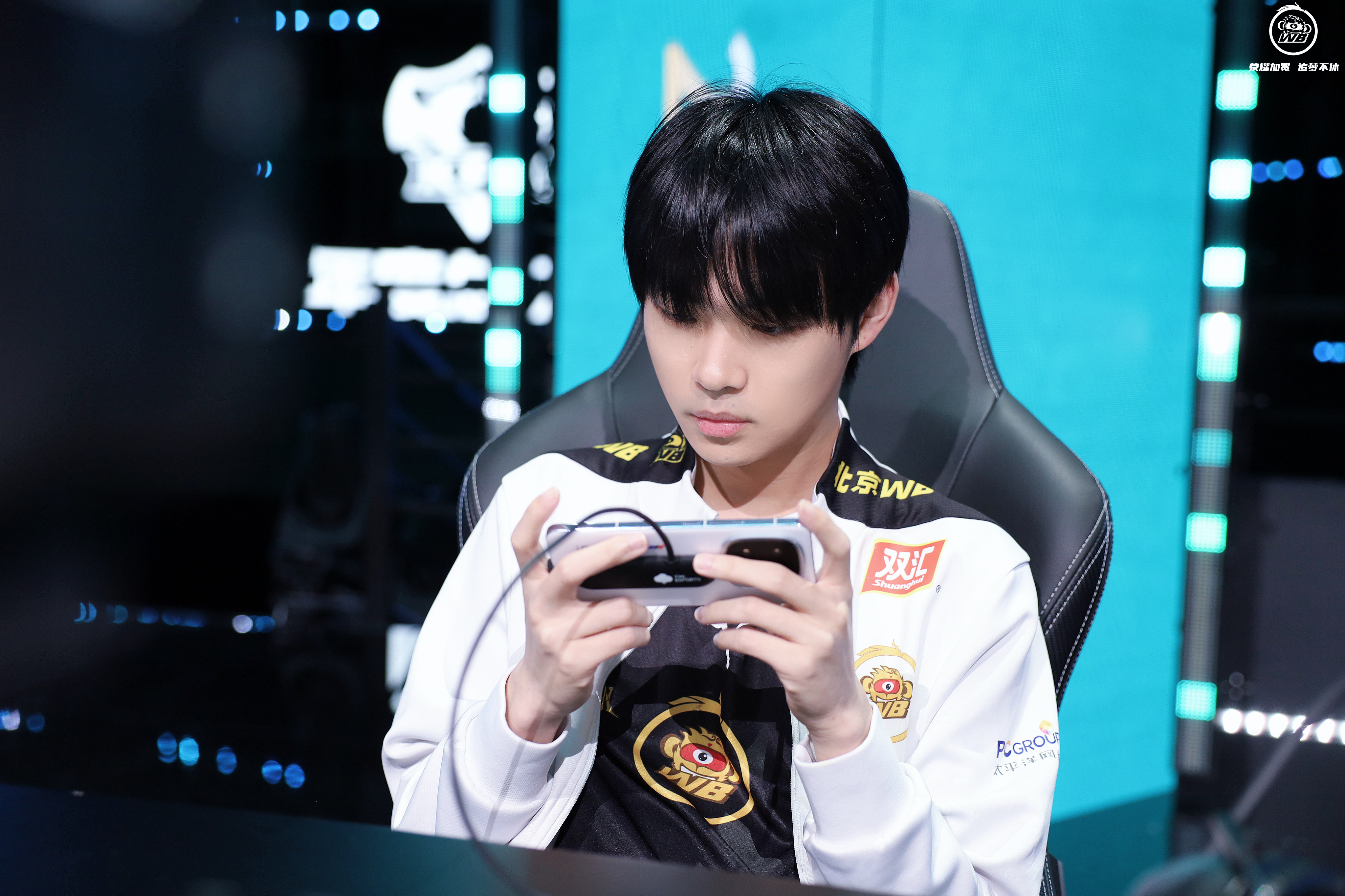 开云体育app-WBG逆转BLG，Selfmade制霸全场的简单介绍