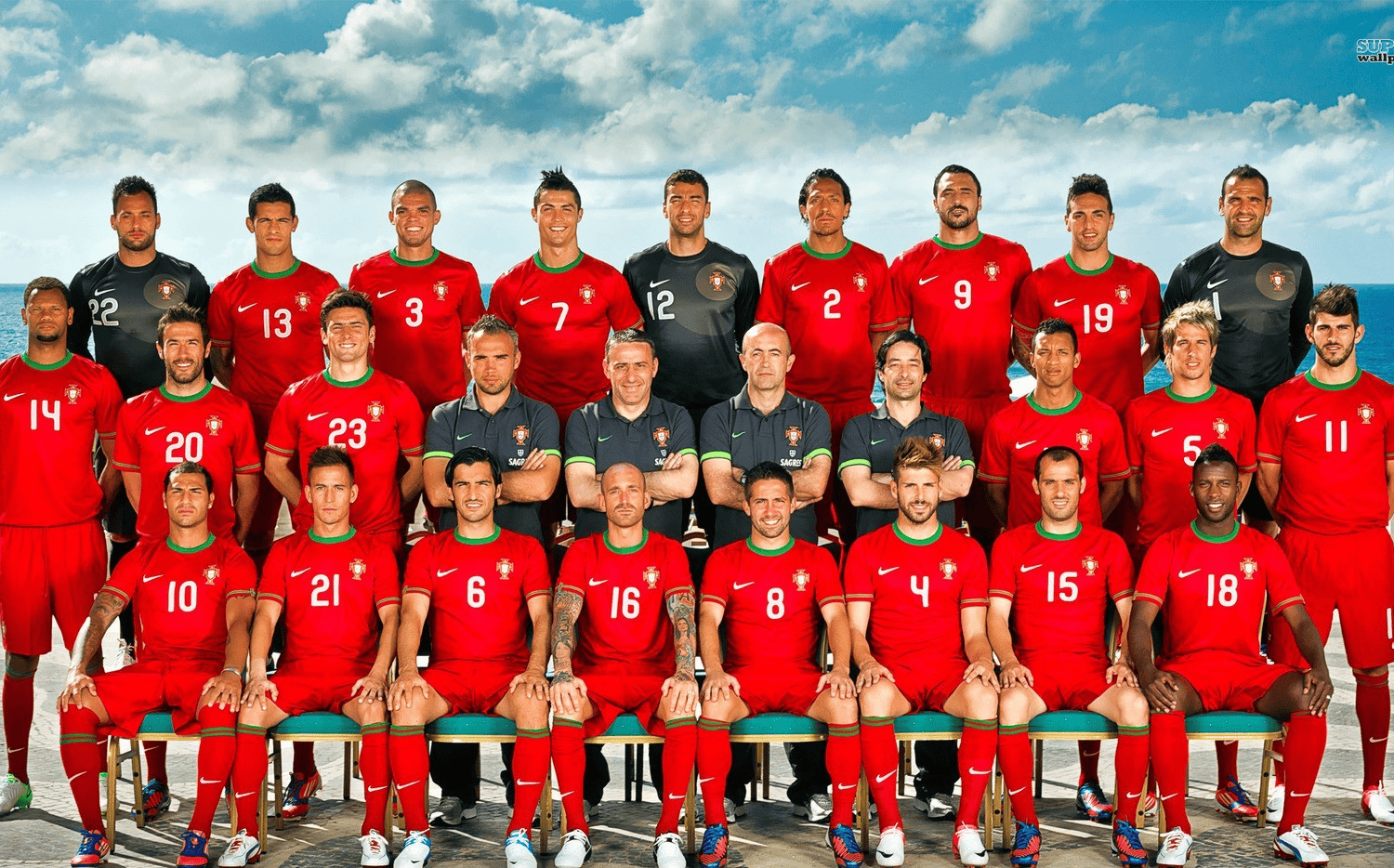 那不勒斯险胜葡萄牙,莱万扛起全队 那不勒斯险胜葡萄牙,莱万扛起全队