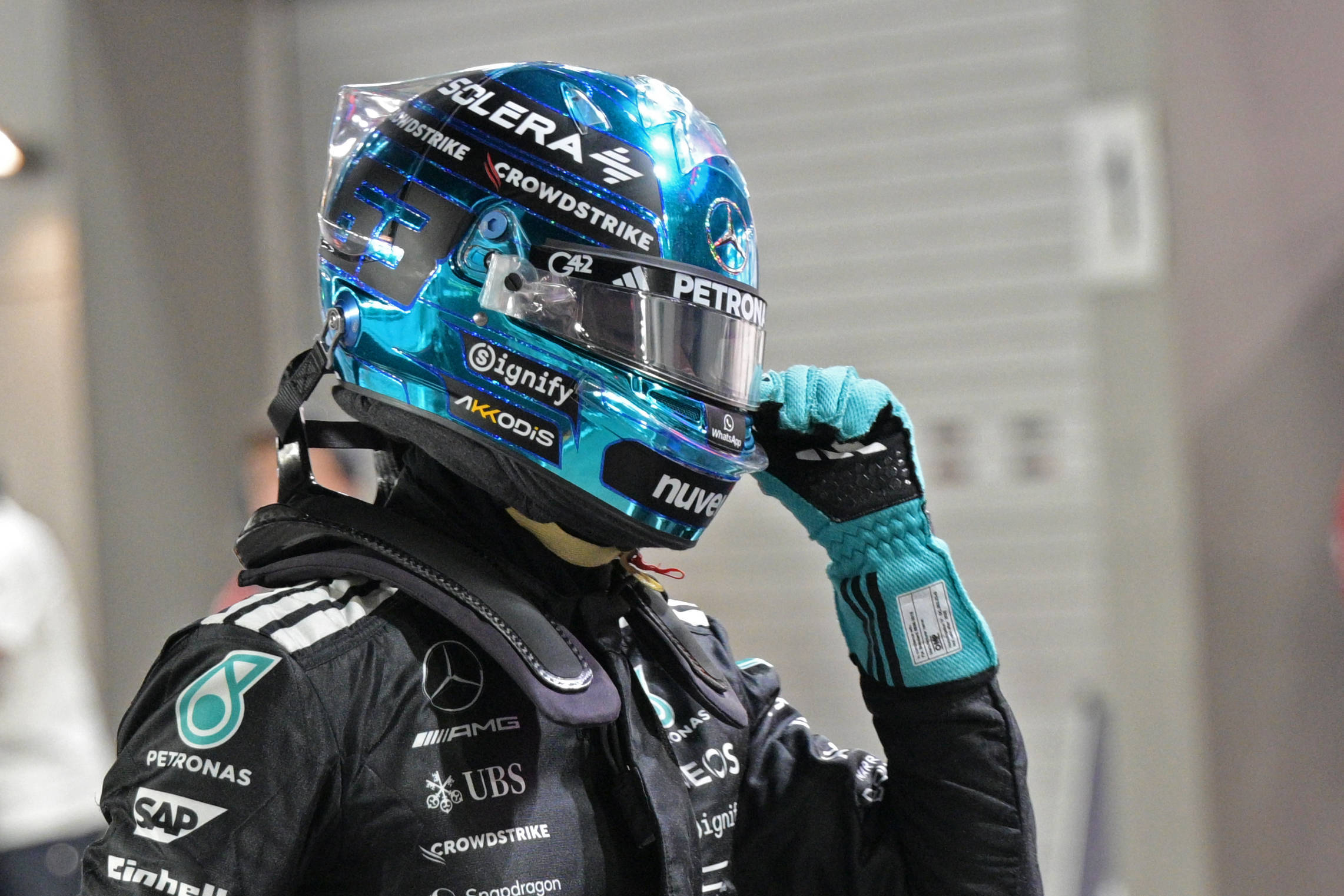 索伯车队翻盘梅赛德斯，拉塞尔状态火热