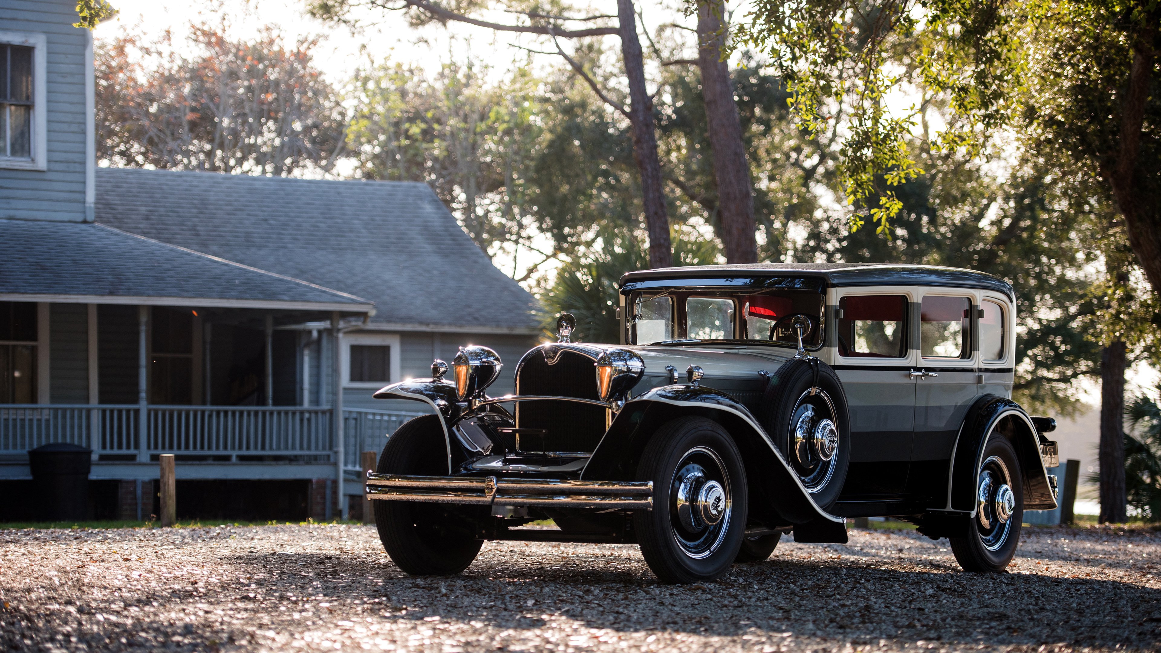 开云体育在线-冰封达拉斯！霍勒迪三记致命三分，尼克斯粉碎独行侠连胜美梦