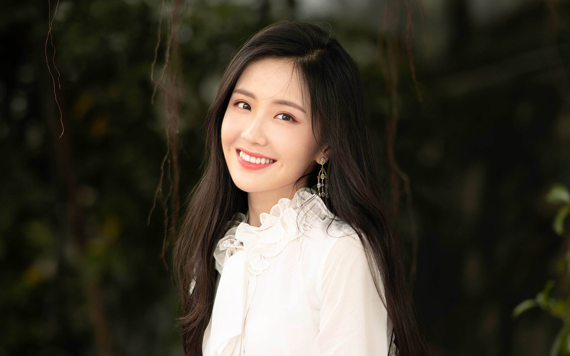 开云体育官网-当吉林冰刃划过华盛顿的夜，哈利伯顿的接管与篮球的东方镜像