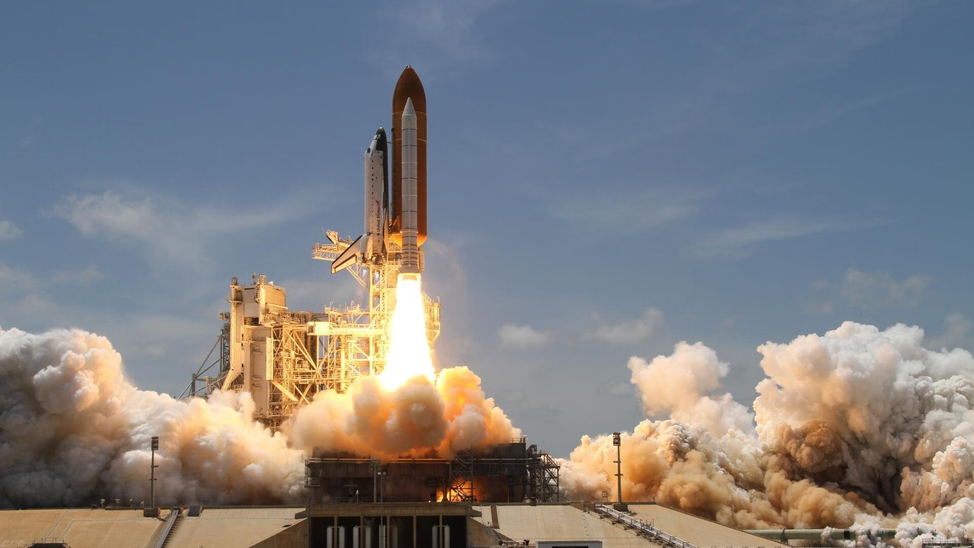 开云体育中国-绿茵交响曲，迪马利亚，当舞台灯光汇聚，他就是乐章的指挥家